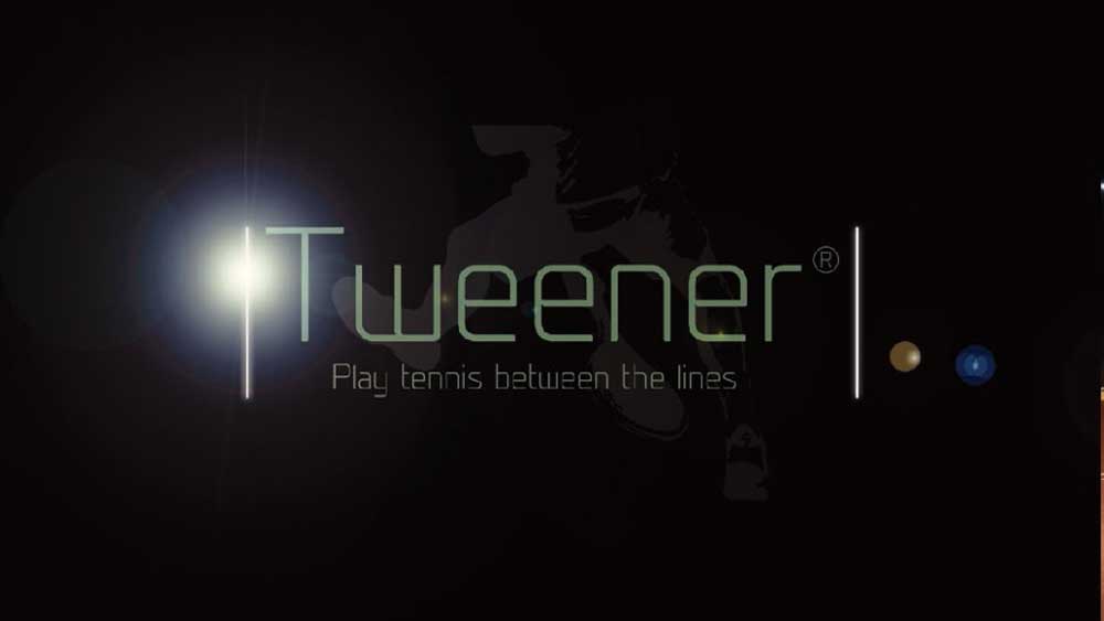 Tweener LED lighting play tennis at night